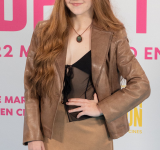 Premiere-de-La-Familia-Beneton-66