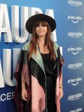 Premiere-de-Laura-Pausini-Un-placer-conocerte-01