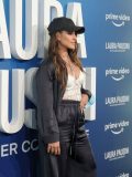 Premiere-de-Laura-Pausini-Un-placer-conocerte-05