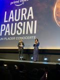 Premiere-de-Laura-Pausini-Un-placer-conocerte-26