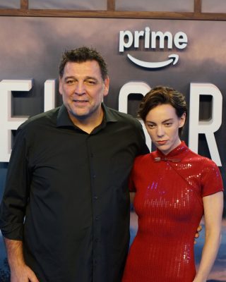 Premiere-de-Reina-Roja-Loba-Negra-06