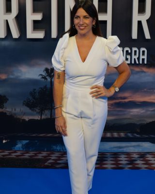 Premiere-de-Reina-Roja-Loba-Negra-32