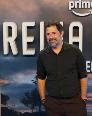 Premiere-de-Reina-Roja-Loba-Negra-52