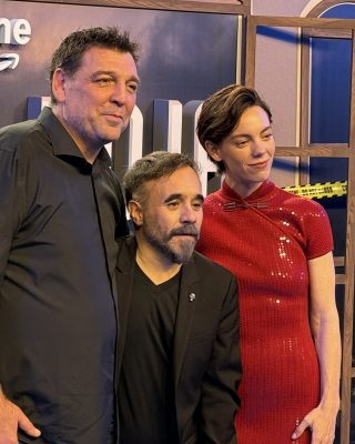 Premiere-de-Reina-Roja-Loba-Negra-76