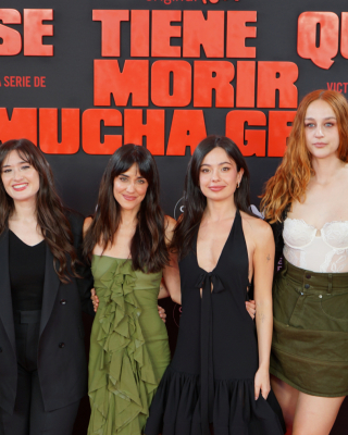 Premiere-de-Se-tiene-que-morir-mucha-gente-004