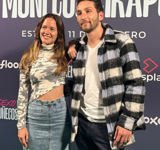 Premiere-de-Sexo-famososo-y-munecos-de-trapo-09