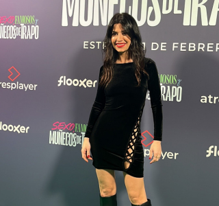 Premiere-de-Sexo-famososo-y-munecos-de-trapo-10