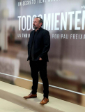 Premiere-de-Todos-mienten-12
