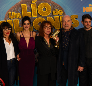 Premiere-de-Un-lio-de-millones-46