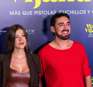 Premiere-de-Warhol-Vijande-Mas-que-Pistolas-Cuchillos-y-Cruces-30