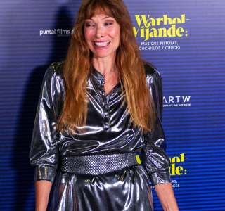 Premiere-de-Warhol-Vijande-Mas-que-Pistolas-Cuchillos-y-Cruces-58