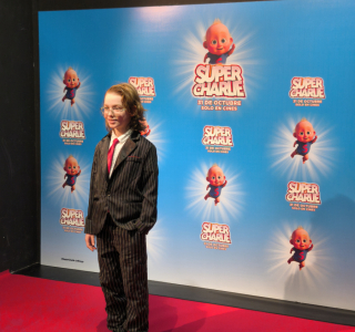 Premiere-familiar-de-Super-Charlie-03