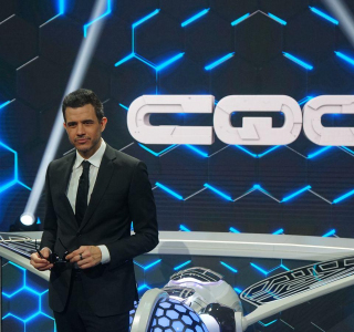 Presentacion-de-Caiga-Quien-Caiga-05