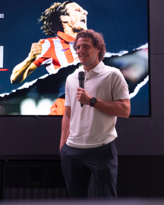 Presentacion-de-El-ascenso-de-Diego-Forlan-06