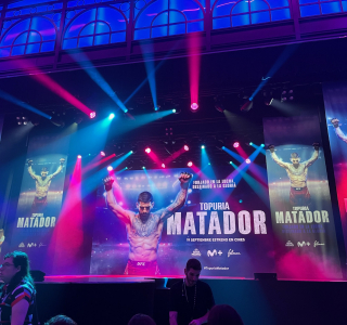 Presentacion-de-la-pelicula-Topuria-Matador-08