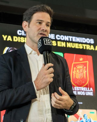 Presentacion-de-la-programacion-de-DAZN-y-el-equipo-para-el-Mundial-2026-17