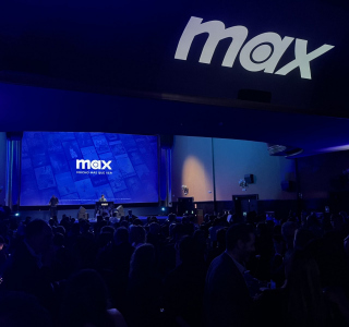 Presentacion-en-Espana-de-Max-104