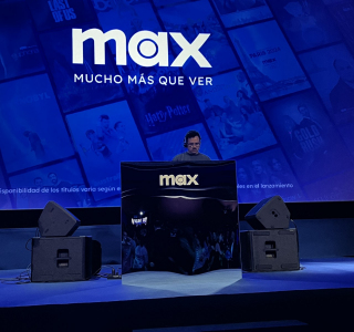 Presentacion-en-Espana-de-Max-105