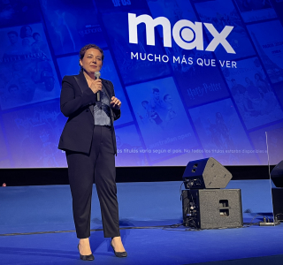 Presentacion-en-Espana-de-Max-106
