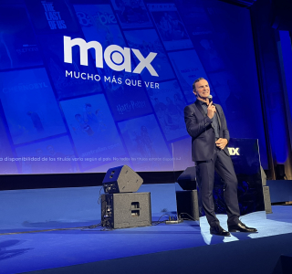 Presentacion-en-Espana-de-Max-107
