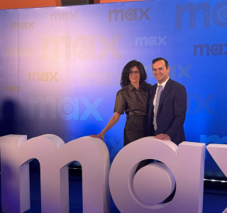 Presentacion-en-Espana-de-Max-13