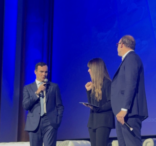 Presentacion-en-Espana-de-Max-17