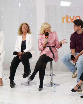 RTVE-presenta-‘Se-nos-ha-ido-de-las-manos-‘En-Portada-y-‘Para-entrar-a-vivir-10