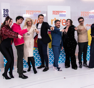 RTVE-reune-a-los-presentadores-del-Benidorm-Fest-2026-12