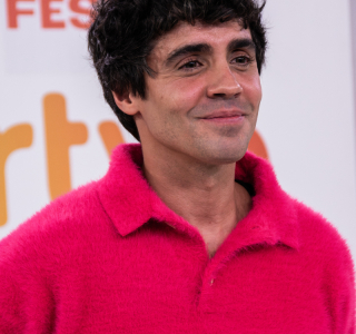 RTVE-reune-a-los-presentadores-del-Benidorm-Fest-2026-17