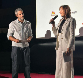 Segunda-edicion-del-cine-de-verano-en-el-Hospital-La-Paz-24