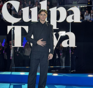World-Fan-Premiere-de-Culpa-tuya-93