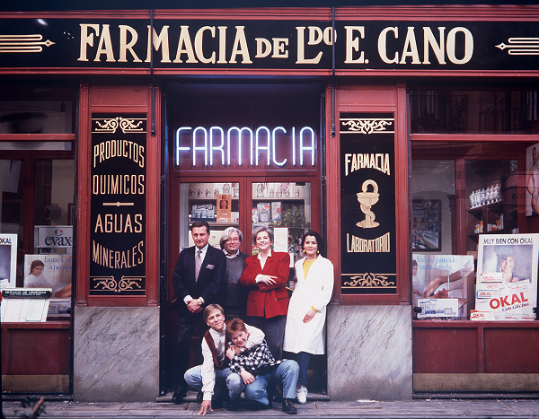 Antena 3, 30 años de una televisión comprometida con la sociedad, la innovación y la calidad Antena 3, 30 años de una televisión comprometida con la sociedad, la innovación y la calidad