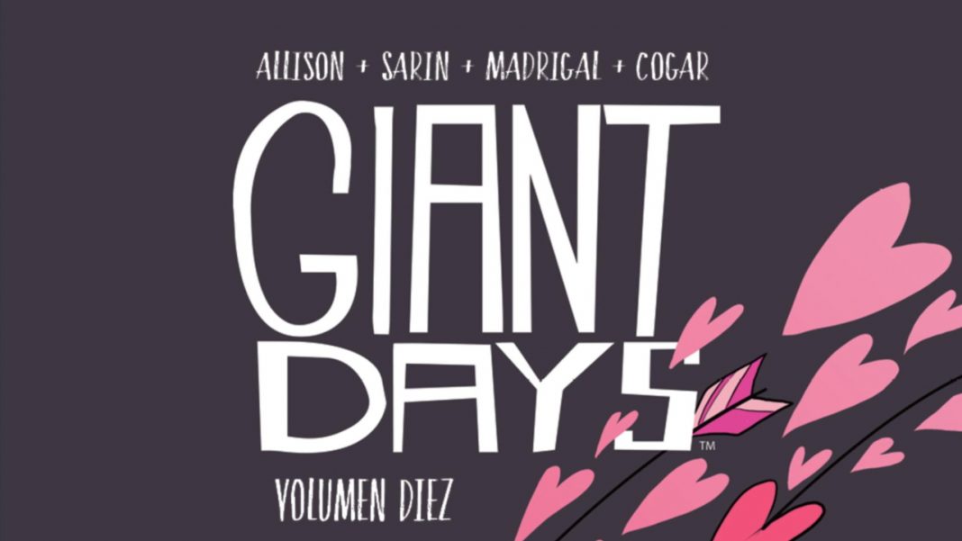 Giant Days 10 - Fandogamia