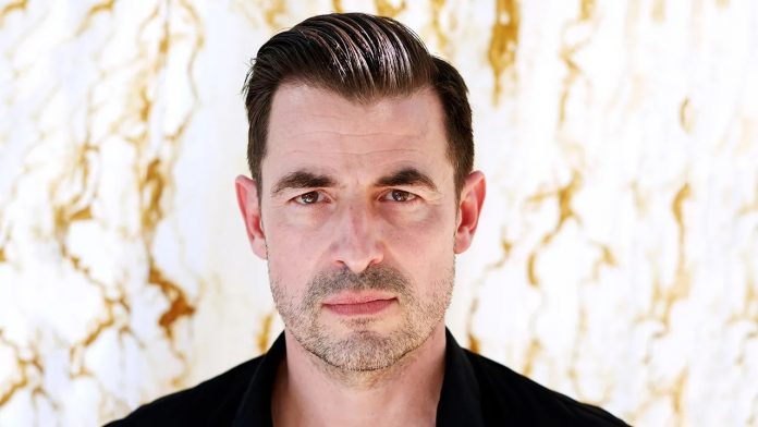 Claes Bang
