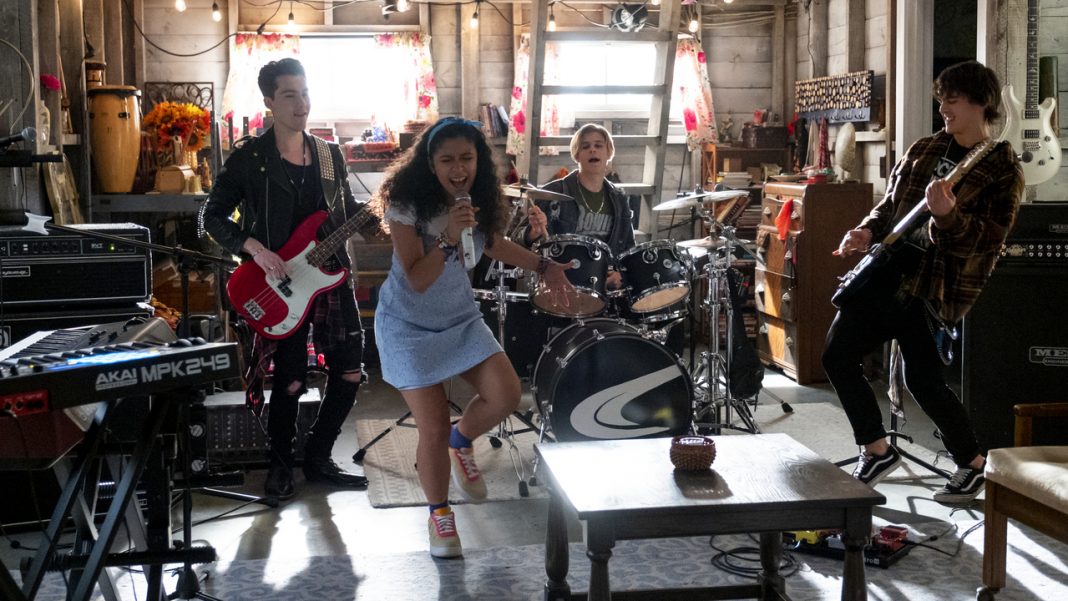 Julie and the Phantoms - Netflix