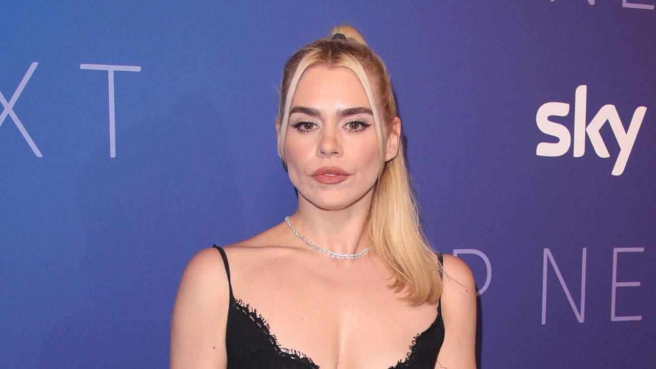 Billie Piper - Netflix