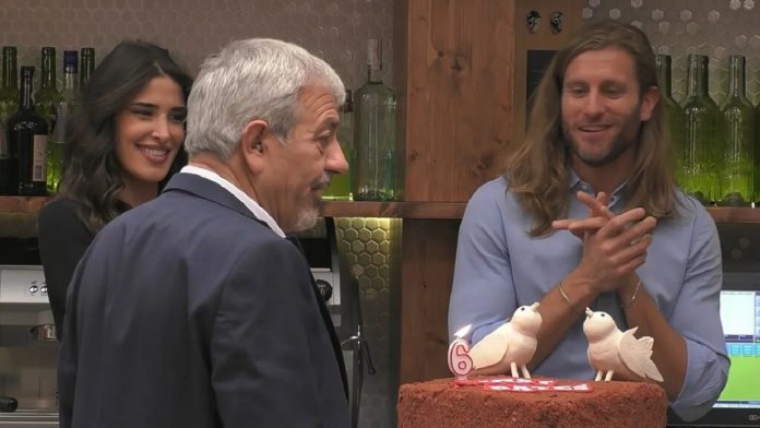 sexto aniversario first dates