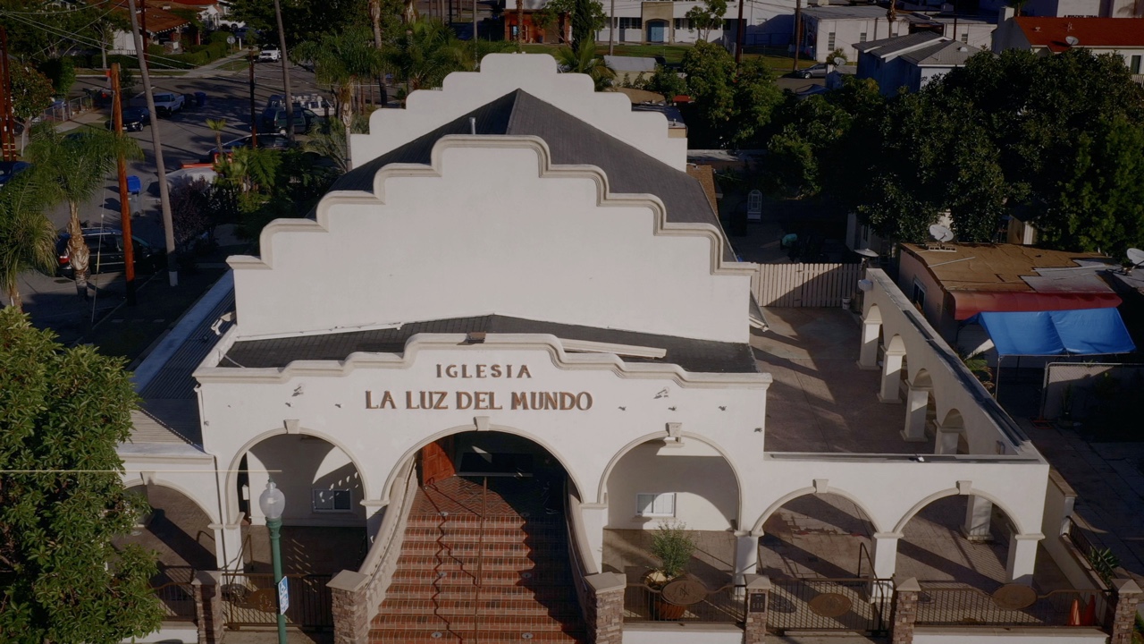 Unveiled: Surviving la luz del mundo - HBO Max