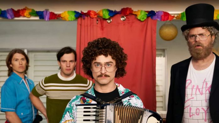 Weird: la historia de Al Yankovic - Movistar Plus+ Weird: la historia de Al Yankovic - Movistar Plus+