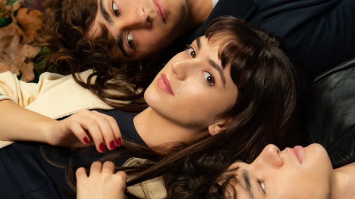 dimelo bajito - Prime Video