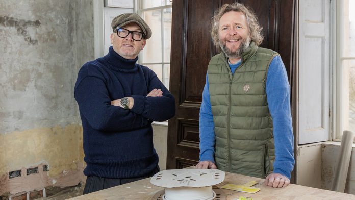 MAESTROS DE LA RESTAURACIÓN