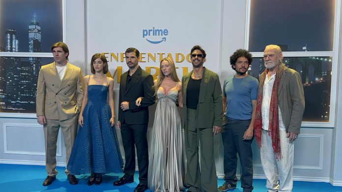 Premiere de Enfrentados Marfil