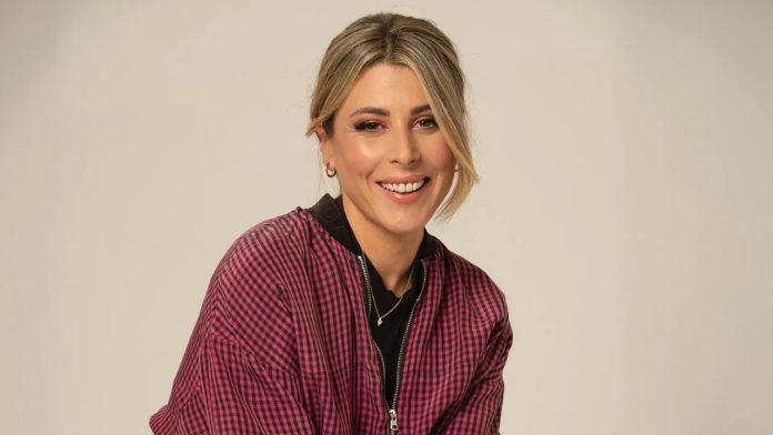 VALERIA HORIZONTAL 1
